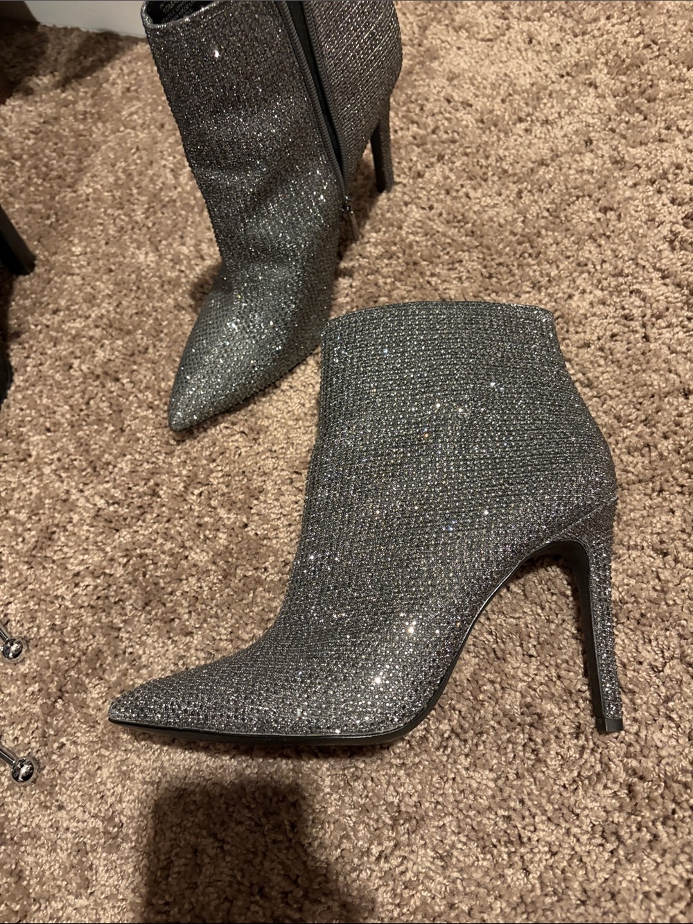 Jessica Simpson Women's Glitter Pointed Toe Ankle Boots - Silver